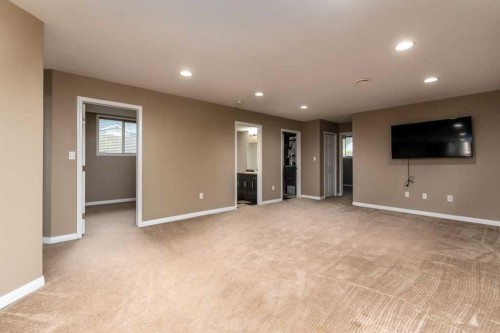 4326 32 Street, Lloydminster, SK - Indoor