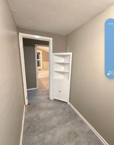 #472018 A&B, Rural Wainwright No. 61, M.D. Of, AB - Indoor Photo Showing Other Room