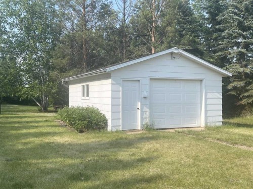 #472018 A&B, Rural Wainwright No. 61, M.D. Of, AB - Outdoor