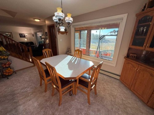 48077 Range Road 3275, Lloydminster, SK - Indoor Photo Showing Dining Room