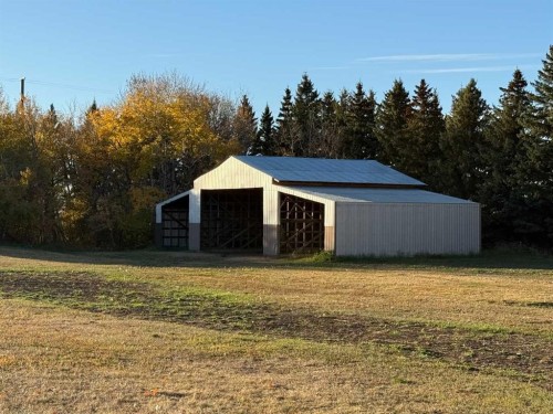 48077 Range Road 3275, Lloydminster, SK - Outdoor