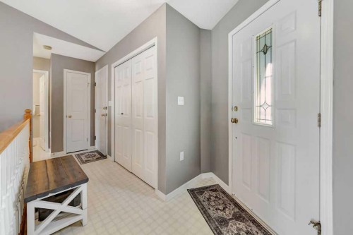 22-4201 56 Avenue, Lloydminster, AB - Indoor Photo Showing Other Room