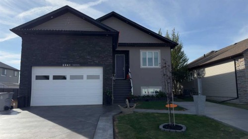 2441 7 Avenue  Wainwright, AB T9W 0B7