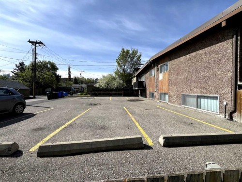 1241 5 Avenue Nw, Calgary, AB - Outdoor