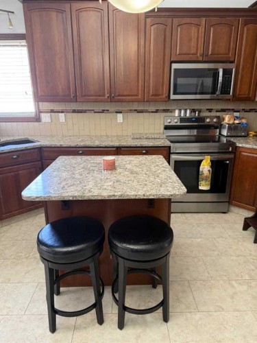 5520 41 Street, Provost, AB - Indoor Photo Showing Kitchen