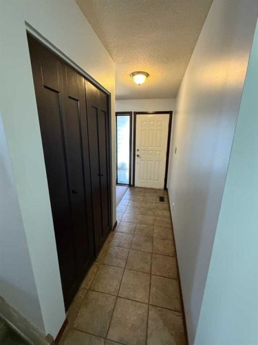 5520 41 Street, Provost, AB - Indoor Photo Showing Other Room