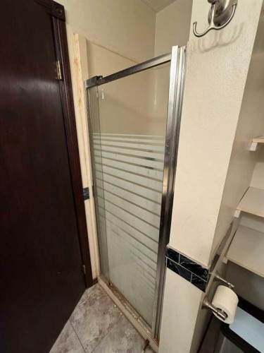 5520 41 Street, Provost, AB - Indoor