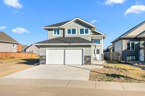 3705 42 Avenue, Lloydminster, SK - Outdoor