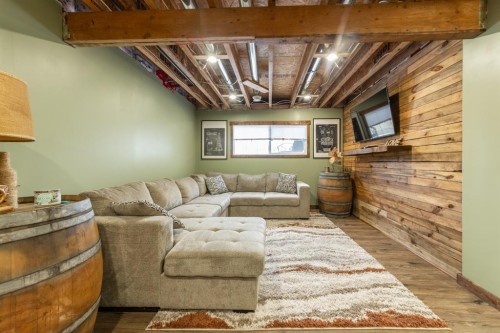 3207 43 Avenue, Lloydminster, SK - Indoor Photo Showing Other Room