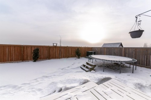 3207 43 Avenue, Lloydminster, SK - Outdoor