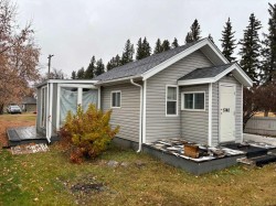 5140 48 Street  Mannville, AB T0B 2W0
