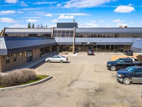 5704 44 Street, Lloydminster, AB 