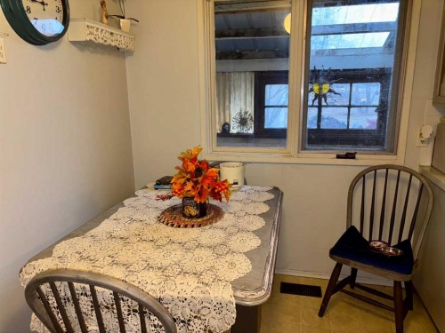 4415 52 Street, Vermilion, AB - Indoor Photo Showing Other Room