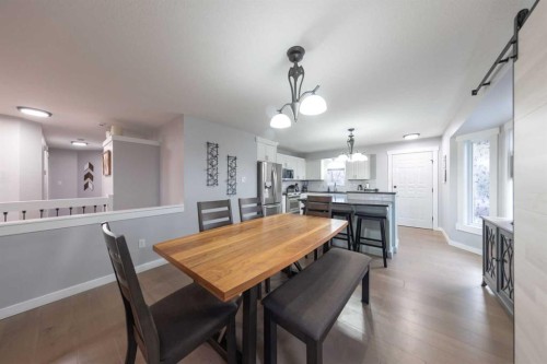 3805 58 Avenue, Lloydminster, AB - Indoor Photo Showing Dining Room
