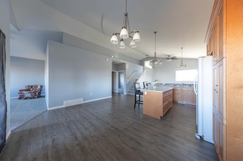 3908 41A Avenue, Lloydminster, SK - Indoor