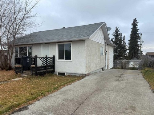 5018 50 Avenue, Kitscoty, AB - Outdoor