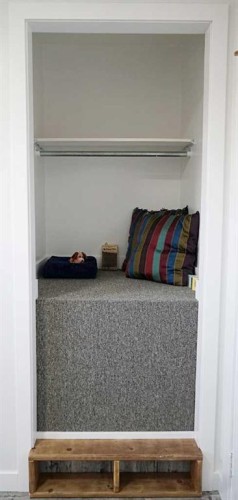 4907 53 Avenue, Kitscoty, AB - Indoor