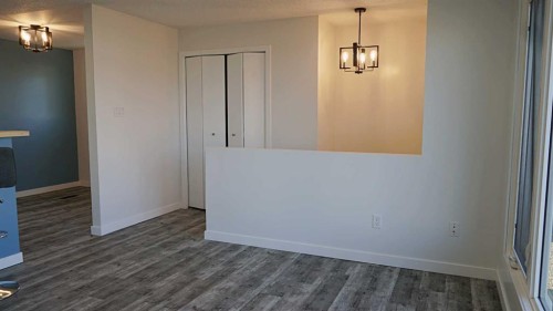 4907 53 Avenue, Kitscoty, AB - Indoor Photo Showing Other Room