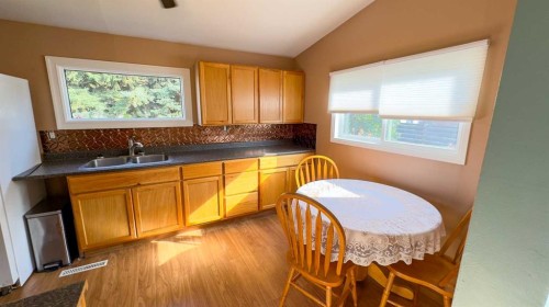 1025 14 Street, Wainwright, AB - Indoor