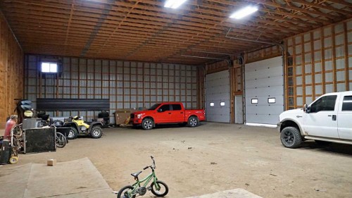 531040 Range Road 54, Rural Vermilion River, County Of, AB - Indoor Photo Showing Garage