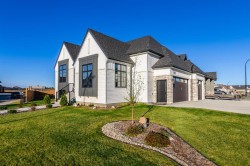 1302 59B Avenue  Lloydminster, AB T9V 3R6