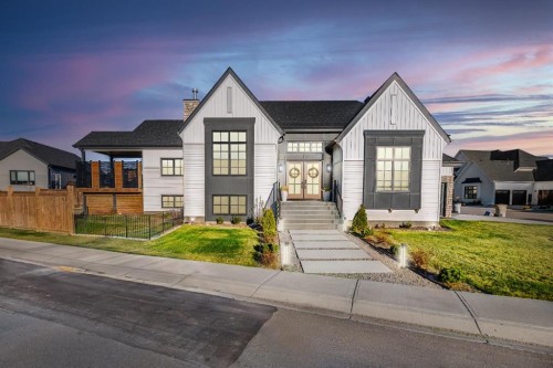 1302 59B Avenue, Lloydminster, AB - Outdoor With Facade