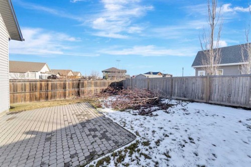 5221 15 Street, Lloydminster, AB - Outdoor