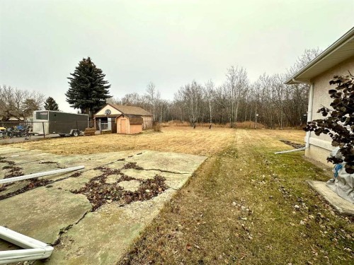 925 15 Street, Wainwright, AB - Outdoor
