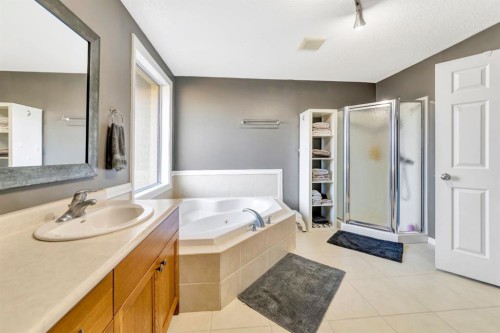 105 1St Ave West, Waseca, SK - Indoor Photo Showing Bathroom