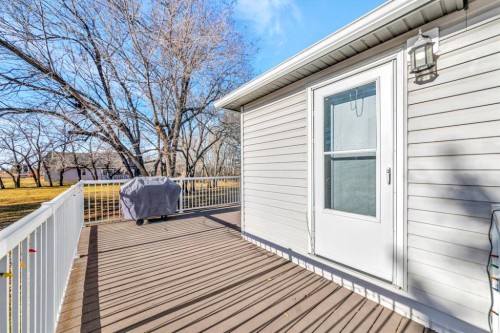 105 1St Ave West, Waseca, SK - Outdoor With Deck Patio Veranda With Exterior
