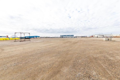 5520 59 Avenue, Lloydminster, AB 