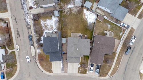 2303 52 Avenue, Lloydminster, AB - 