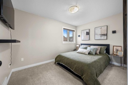 5309 16 Street, Lloydminster, AB - Indoor Photo Showing Bedroom