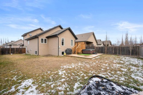 5309 16 Street, Lloydminster, AB - Outdoor