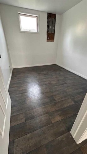 13 2 Avenue East, Marshall, SK - Indoor Photo Showing Other Room