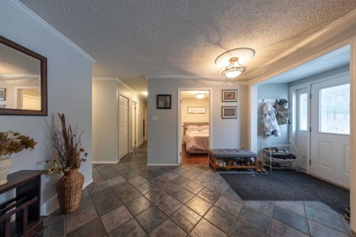 3905 53 Avenue, Lloydminster, AB - Indoor Photo Showing Other Room