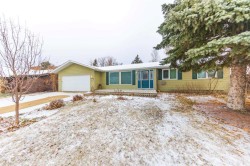 3905 53 Avenue  Lloydminster, AB T9V 1R1