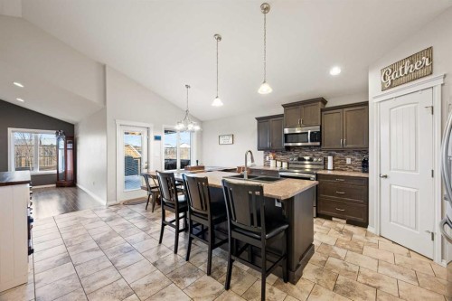 2102 58A Avenue Close, Lloydminster, AB - Indoor