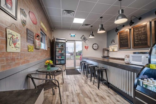 20 Railway Avenue South, Marwayne, AB 