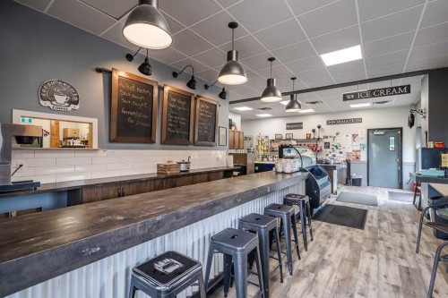 20 Railway Avenue South, Marwayne, AB 