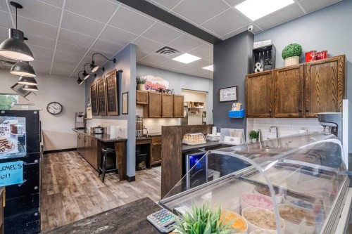 20 Railway Avenue South, Marwayne, AB 