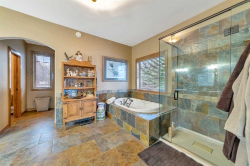 91 Sandy Beach Regional Park, Sandy Beach (Sask), SK - Indoor Photo Showing Bathroom