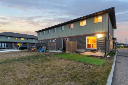 23-4738 13 Street, Lloydminster, SK - Outdoor