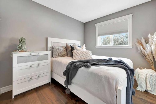 15075, Rural Vermilion River, County Of, AB - Indoor Photo Showing Bedroom