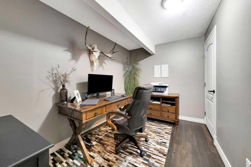 15075, Rural Vermilion River, County Of, AB - Indoor Photo Showing Office