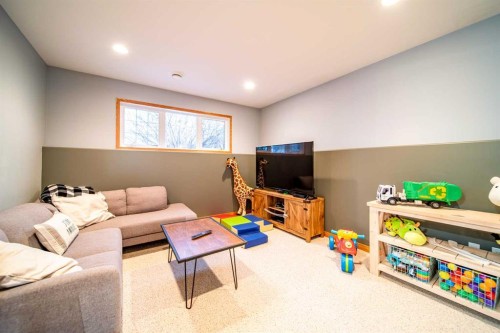 914 26 Street, Wainwright, AB - Indoor