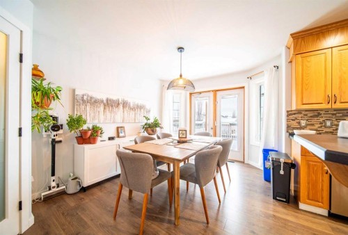 914 26 Street, Wainwright, AB - Indoor Photo Showing Dining Room