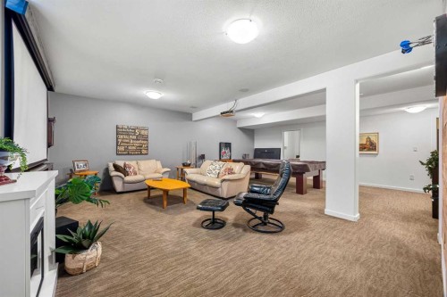 2112 56 Avenue, Lloydminster, AB - Indoor