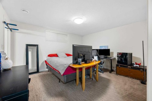 2112 56 Avenue, Lloydminster, AB - Indoor