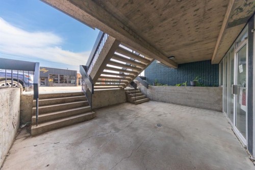 5019 50 Street, Lloydminster, AB 